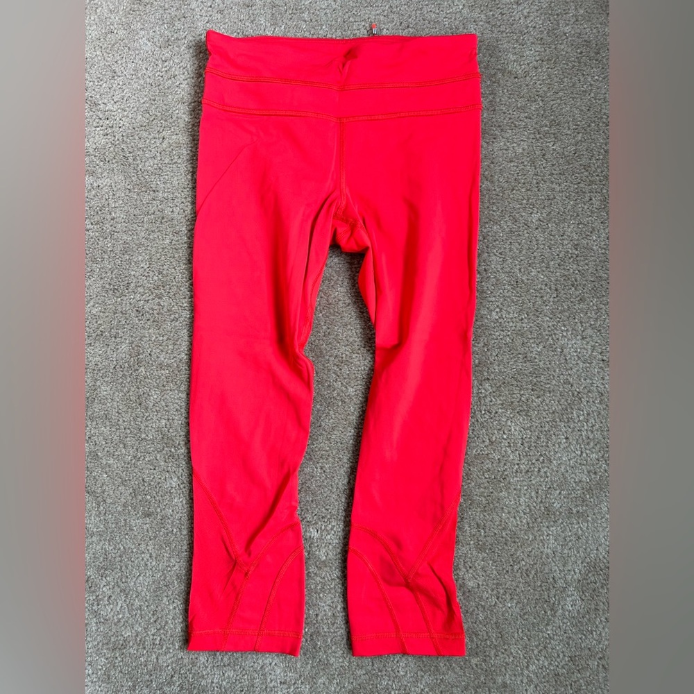 Lululemon Run Inspire Crop II Legging. Size 6. Red